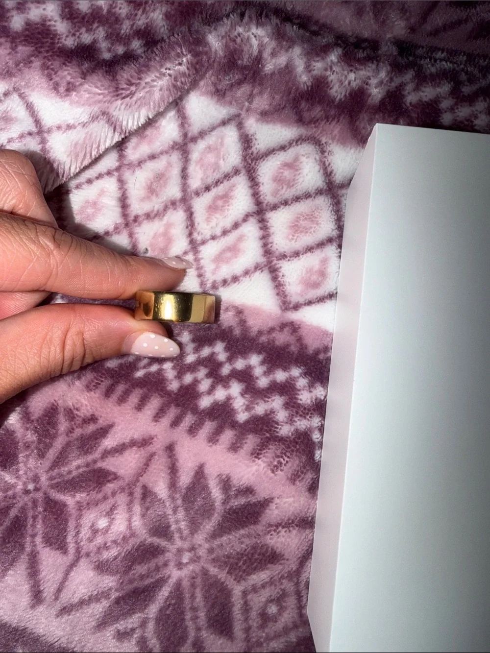 Oura ring gold